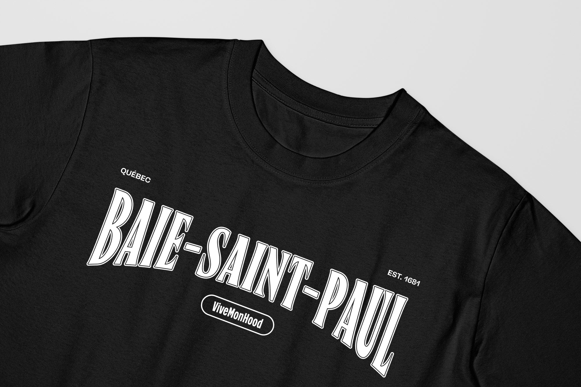 Mon T-Shirt Garçon - Adultes - Baie-Saint-Paul - Impression en Blanc