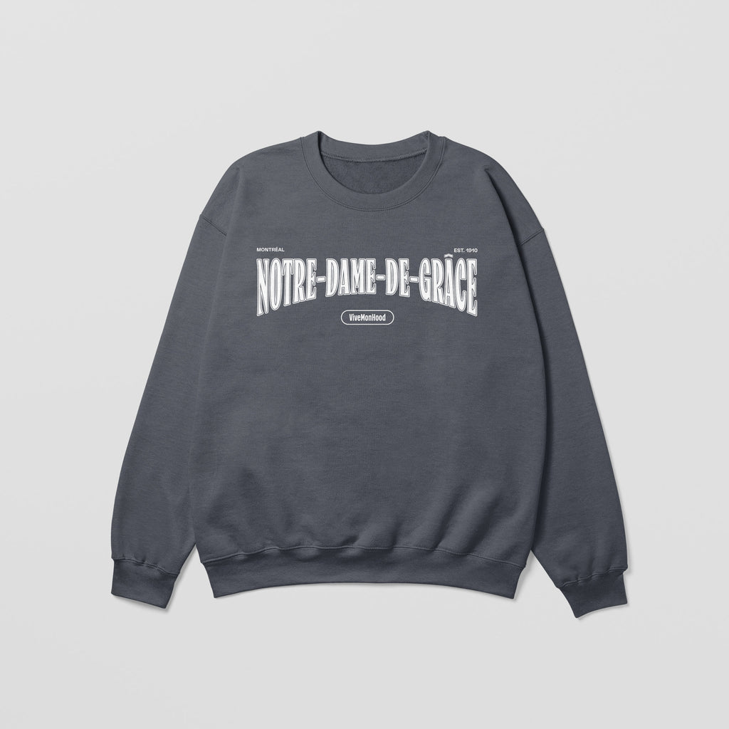 Mon Crew Fit - Enfants - Notre-Dame-de-Grace - Impression en Blanc