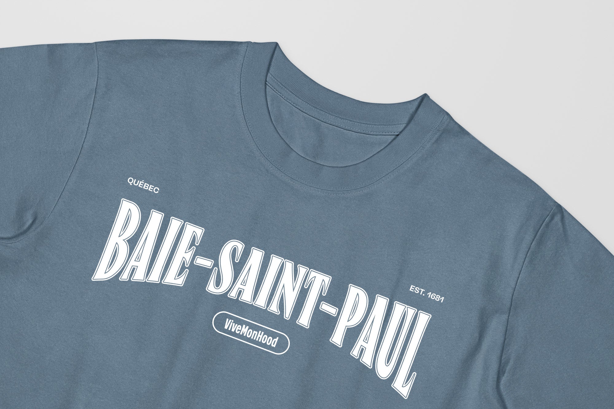 Mon T-Shirt Garçon - Adultes - Baie-Saint-Paul - Impression en Blanc