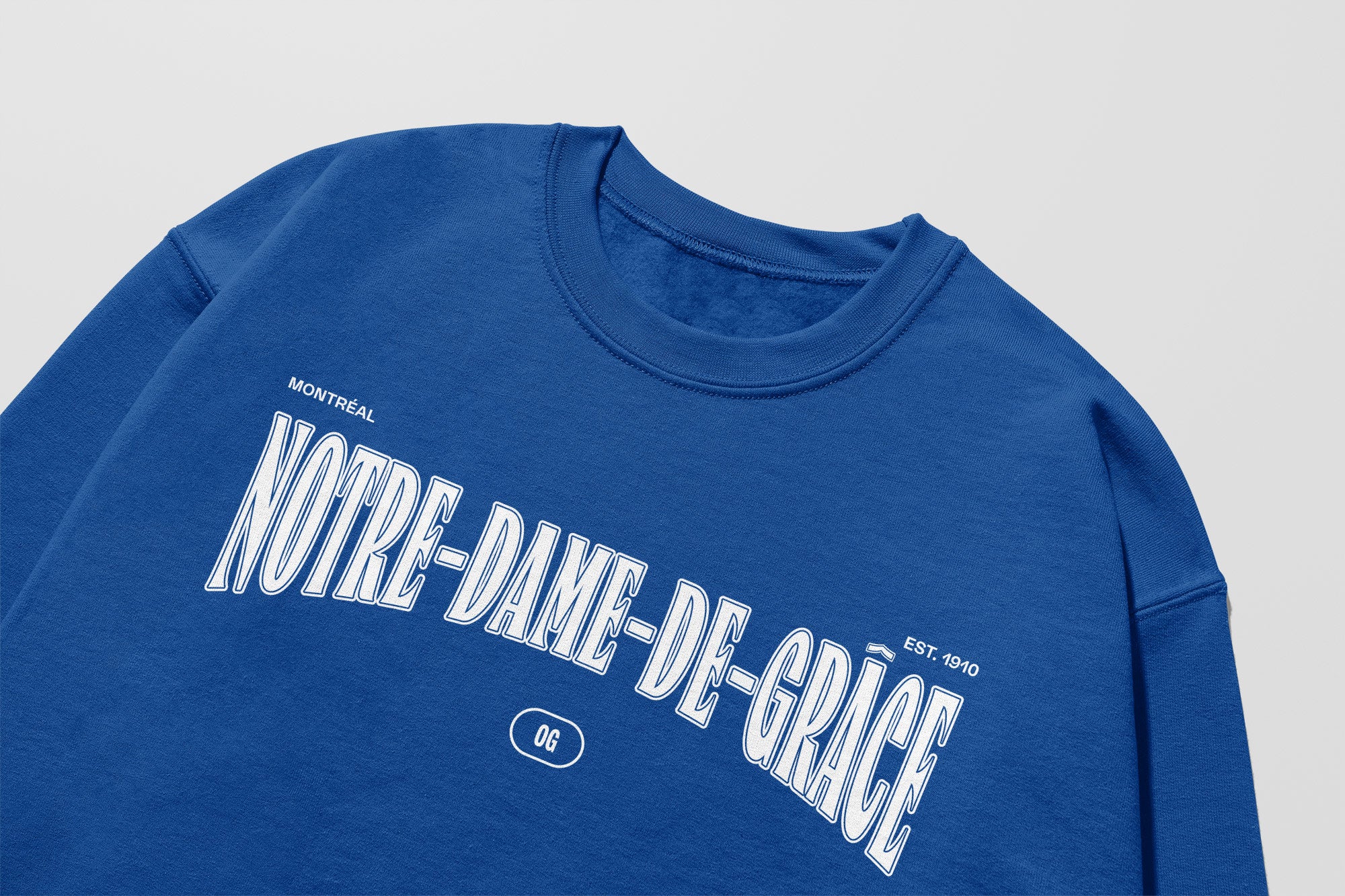 Mon Crew Confort - Adultes - Notre-Dame-de-Grace - Impression en Blanc